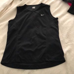 Nike fitted workout tank